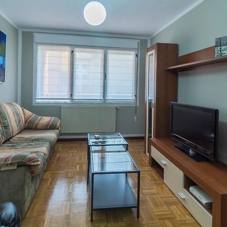 Apartamento Vital Aza Пола де Лена Екстериор снимка