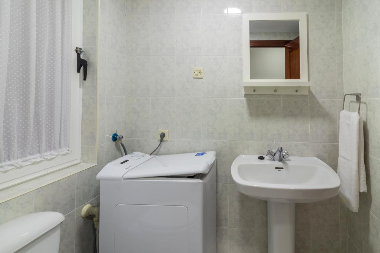 Apartamento Vital Aza Пола де Лена Екстериор снимка