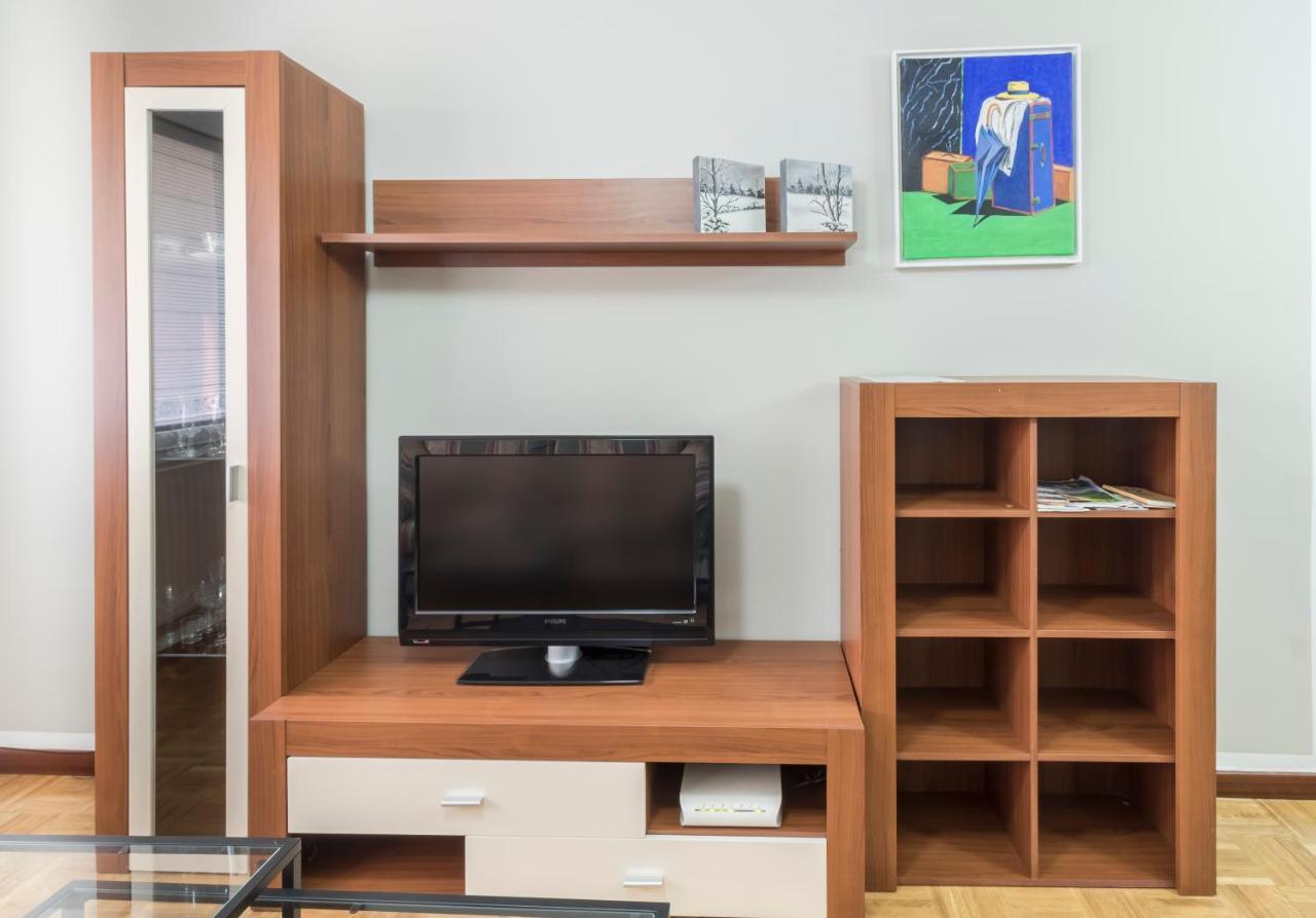Apartamento Vital Aza Пола де Лена Екстериор снимка