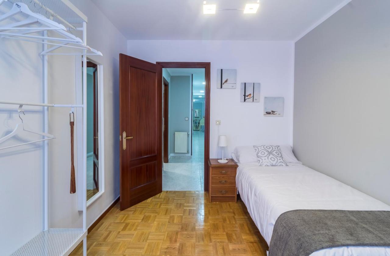 Apartamento Vital Aza Пола де Лена Екстериор снимка