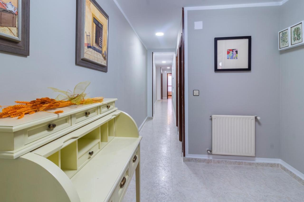 Apartamento Vital Aza Пола де Лена Екстериор снимка