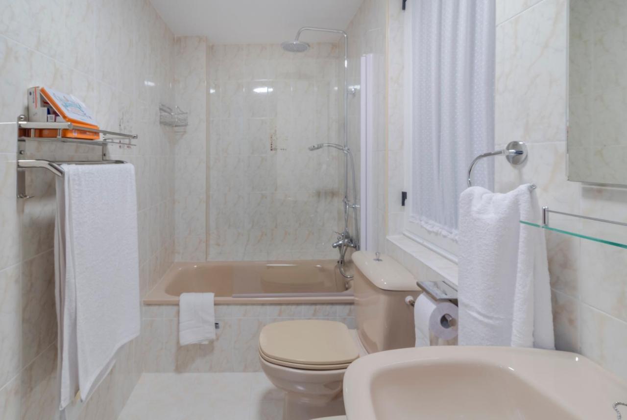 Apartamento Vital Aza Пола де Лена Екстериор снимка